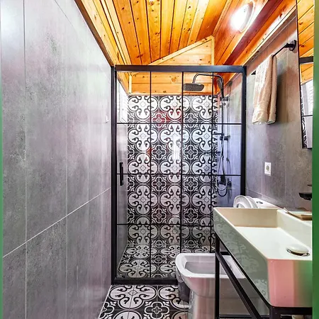 Izgen ベッド・アンド・ブレックファスト