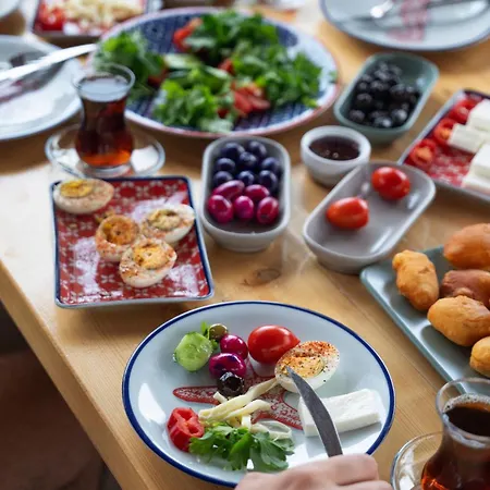 ベッド・アンド・ブレックファスト Izgen 3*